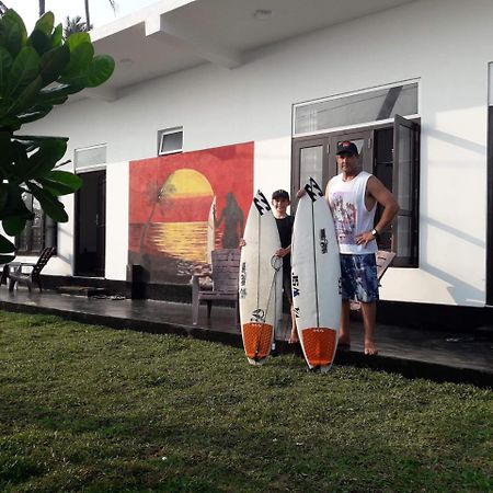Sunset Surfing Beach Resort Matara Ngoại thất bức ảnh
